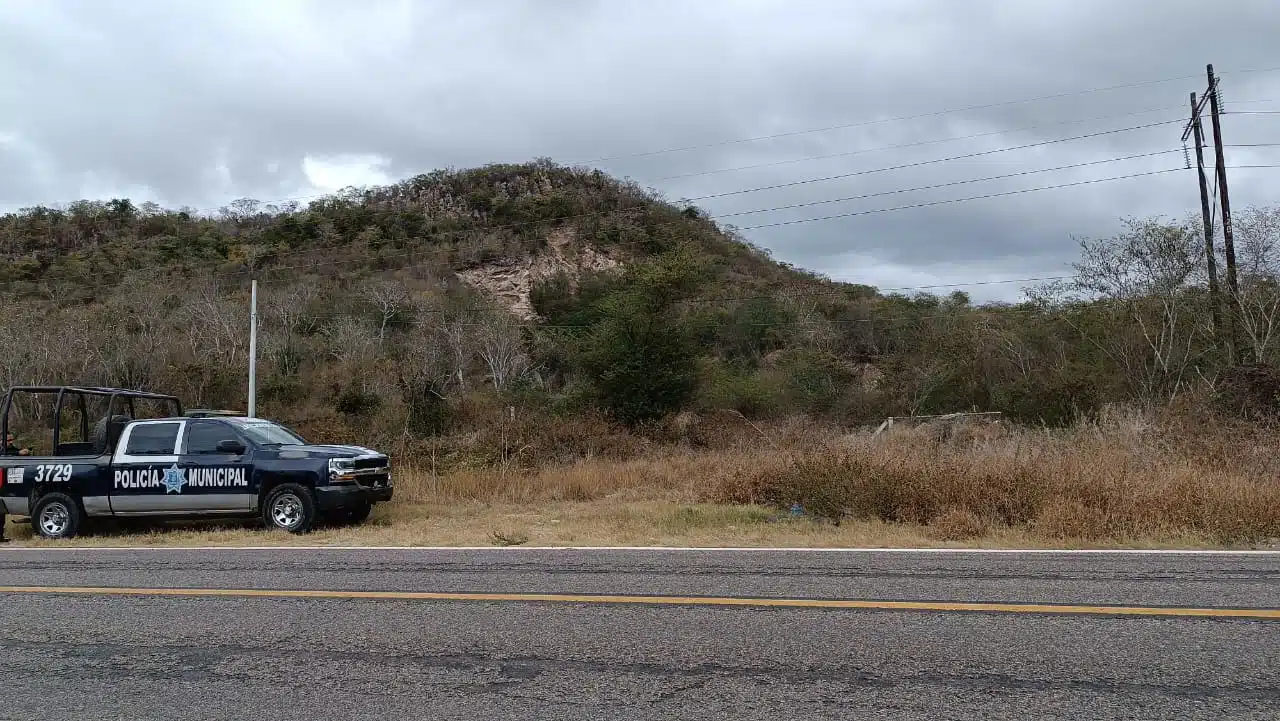 Elementos de la policía municipal en el lugar del hallazgo.