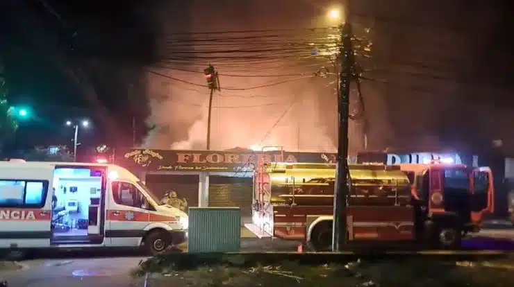 Incendio en un centro nocturno deja dos muertos en Ecuador
