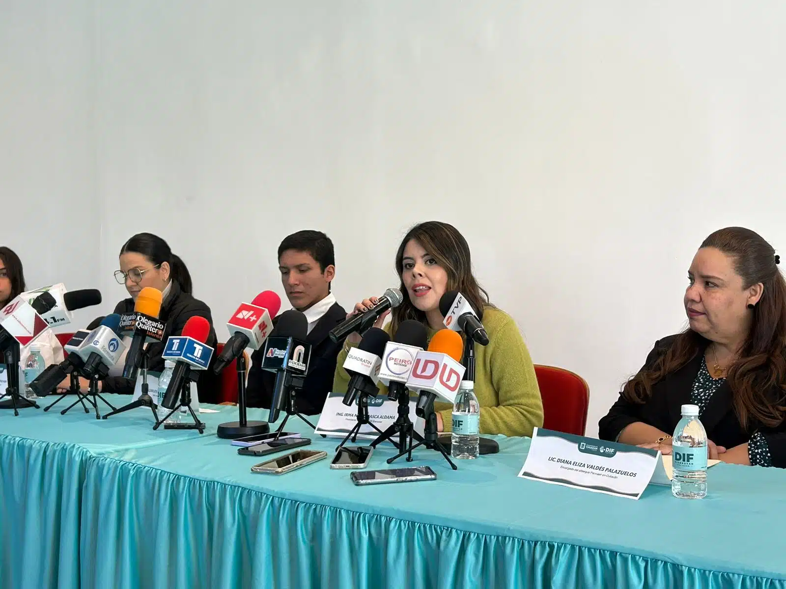 Irma Nydia Gasca Aldama en conferencia de prensa en Culiacán