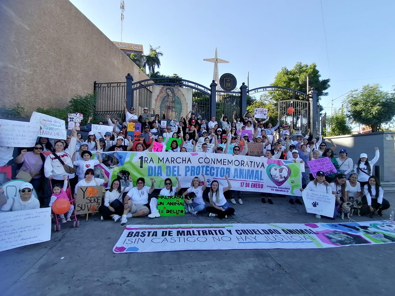 Integrantes de Fundación Laika