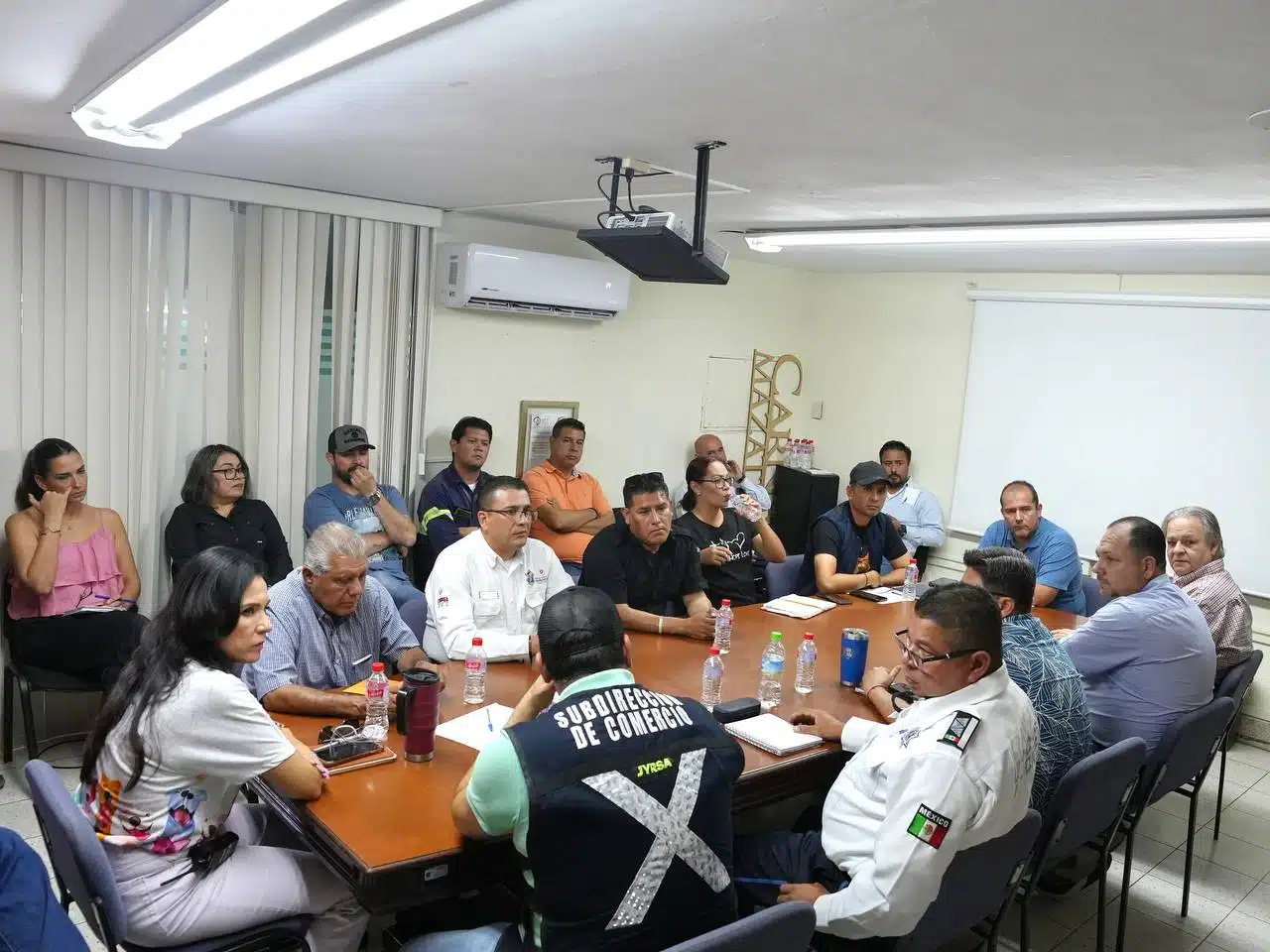 Reunión convocada por el Instituto Municipal de Cultura, Turismo y Arte de Mazatlán.