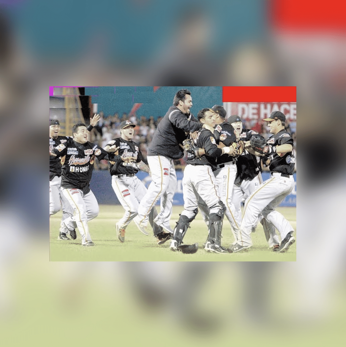 Jugadores del equipo de beisbol de naranjeros de Hermosillo