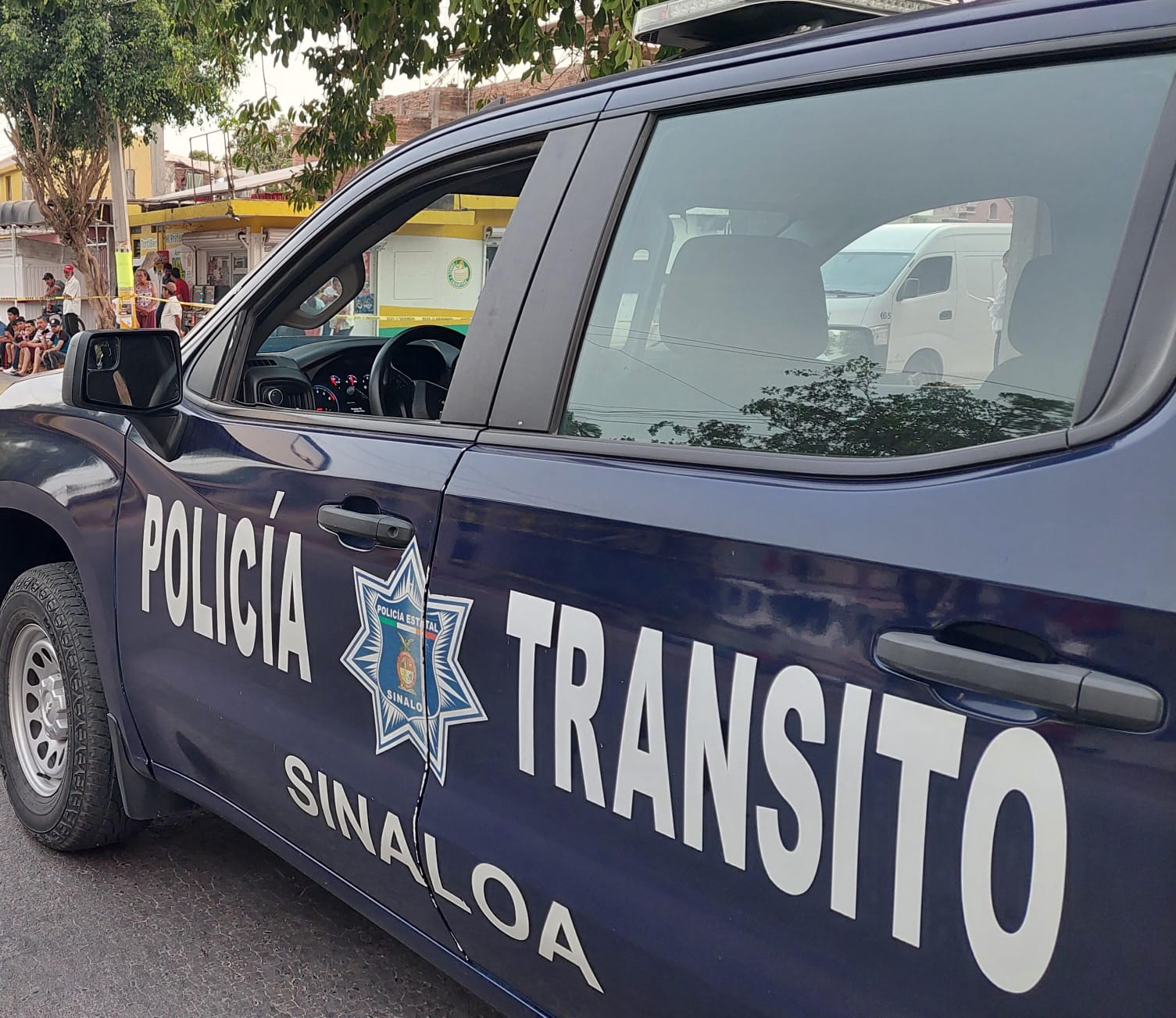 elementos de la Dirección de Tránsito Municipal de Ahome