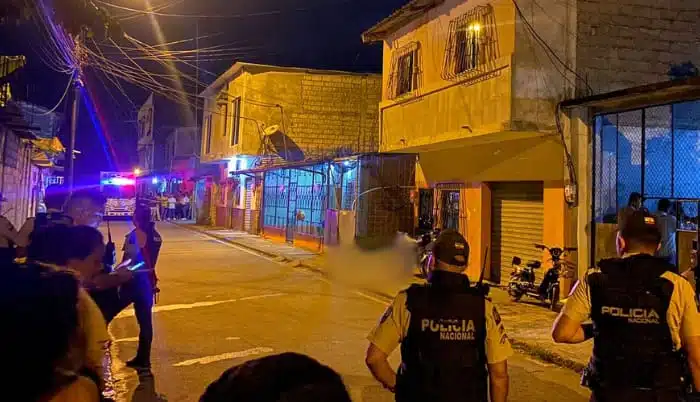 Reportan cinco muertos tras ataques armados en una ciudad de Ecuador