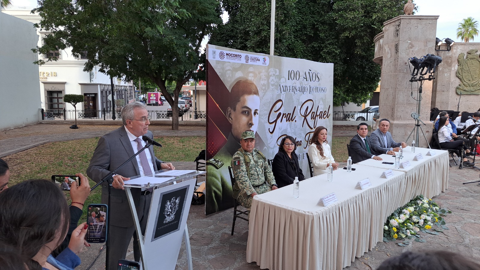 Rubén Rocha Moya encabezó el 100 aniversario luctuoso del revolucionario de origen mocoritense.