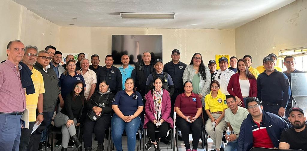 Servidores públicos tras capacitación