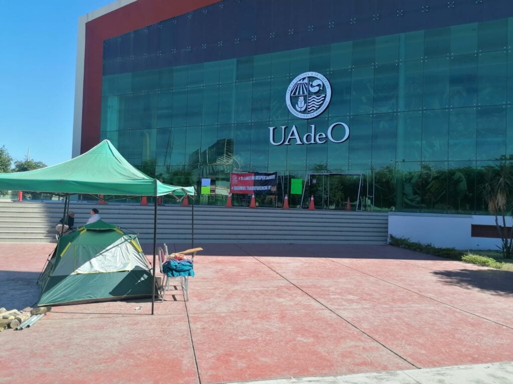 INSTALACIONES DE LA UNIVERSIDAD AUTONOMA DE OCCIDENTE UNIDAD REGIONAL CULIACÁN