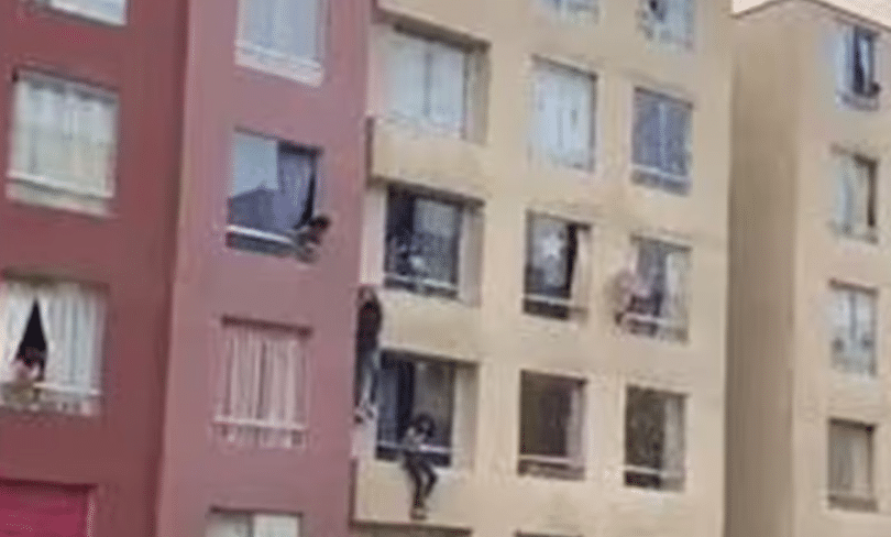 Hombre cae de edificio mientras intentaba salvar a joven en Perú