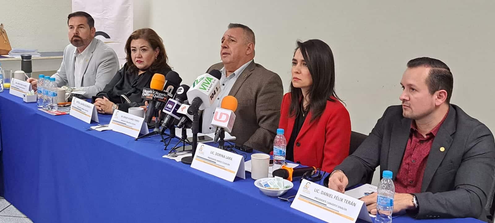 Miembros de Canacintra Culiacán