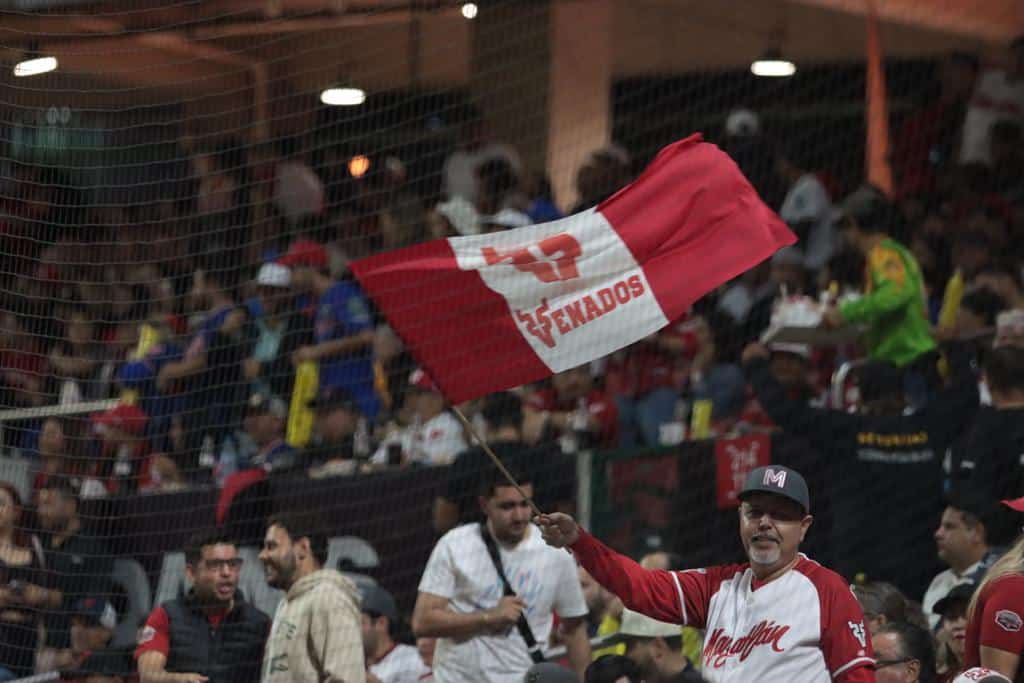 Personas presentes en estadio
