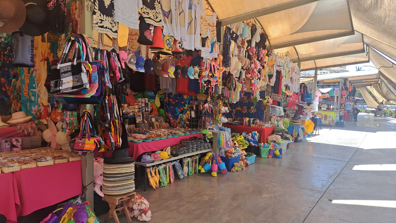 Zona de comercios en Mazatlán