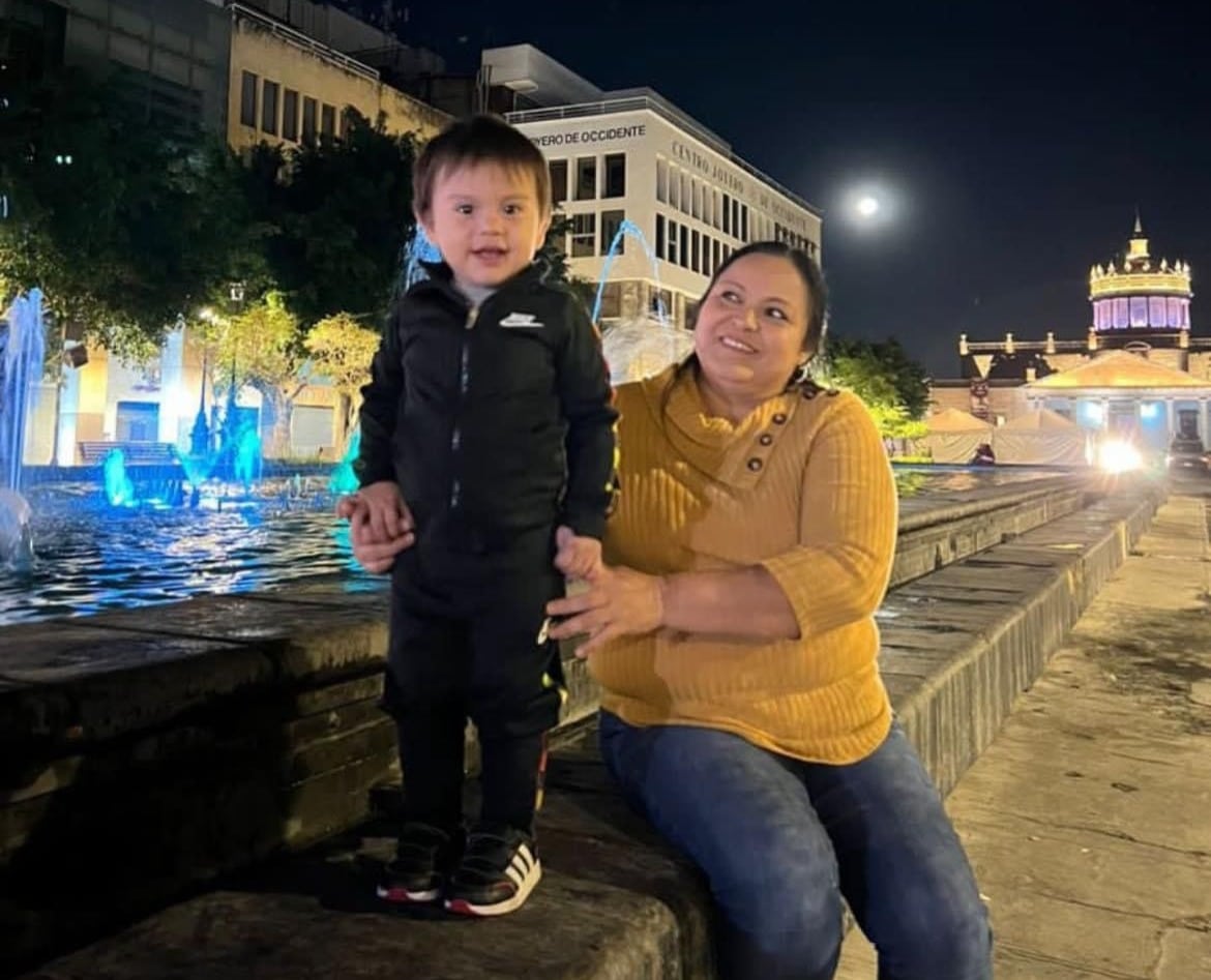 Bebé y señora desaparecidos