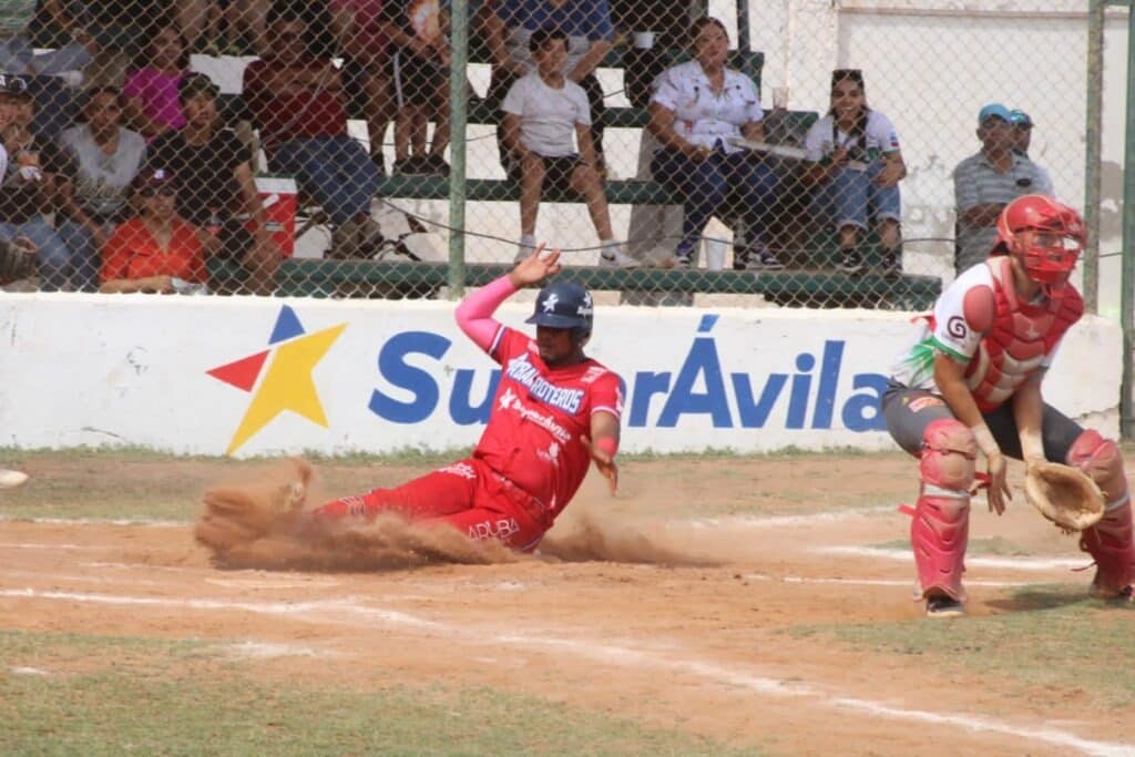 Acciones de la Liga de Beisbol Chevron Clemente Grijalva