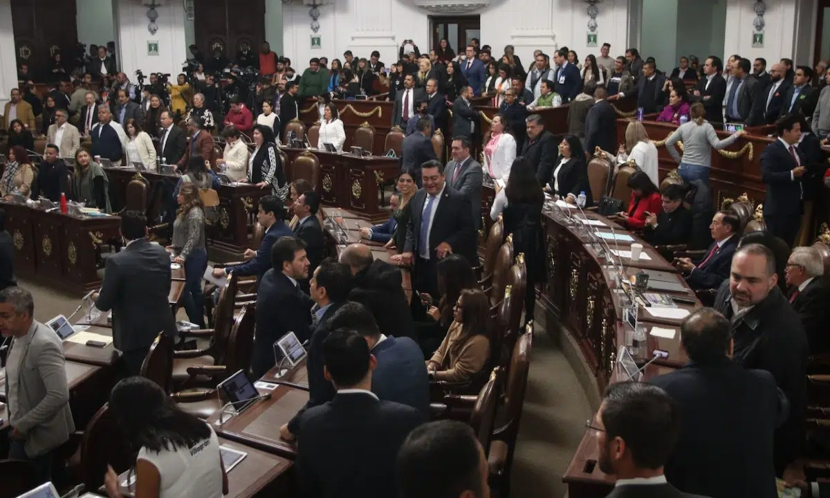 Diputados en el Congreso de la CDMX