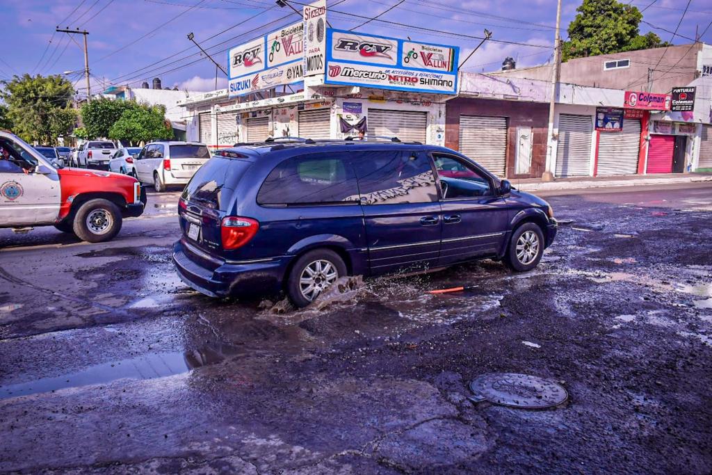 Calle de Mazatlán encharcada.