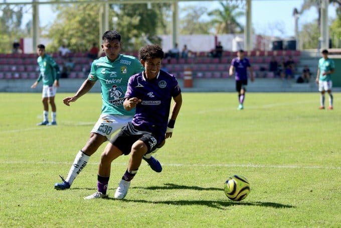 El guasavense Yorgahet Leal tuvo acción con la Sub-18 de Mazatlán