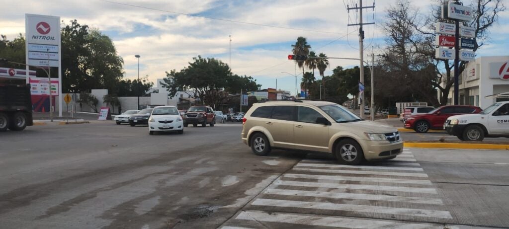 Carril oriente del bulevar Antonio Rosales en Los Mochis