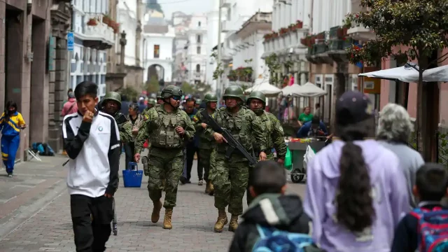 Estado de excepción en Ecuador