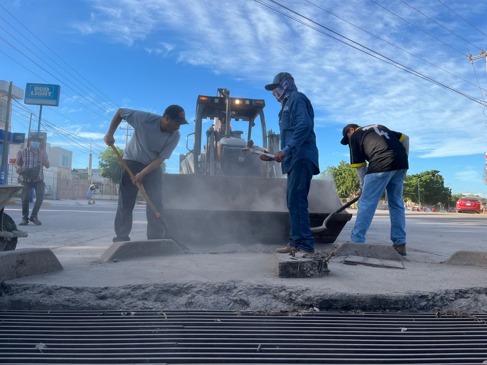Rehabilitación de calles de Salvador Alvarado.