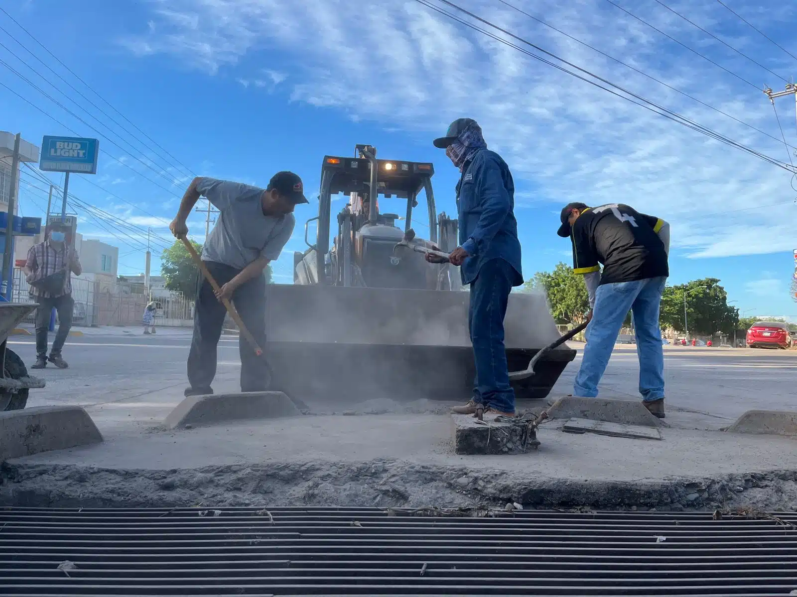 Rehabilitación de calles de Salvador Alvarado.