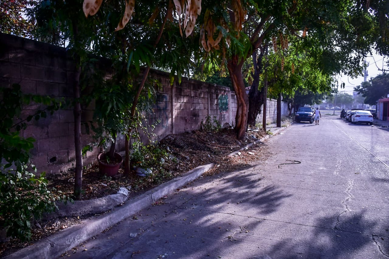 Recorrido del alcalde en el fraccionamiento Issstesin