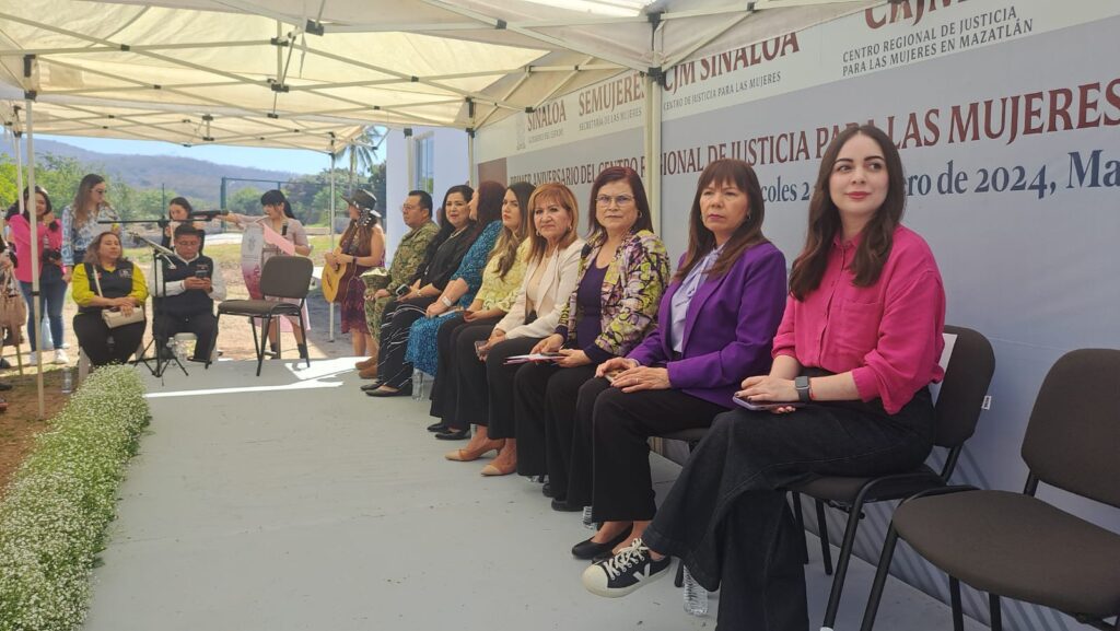 Primer aniversario del Centro Regional de Justicia para las Mujeres en Mazatlán