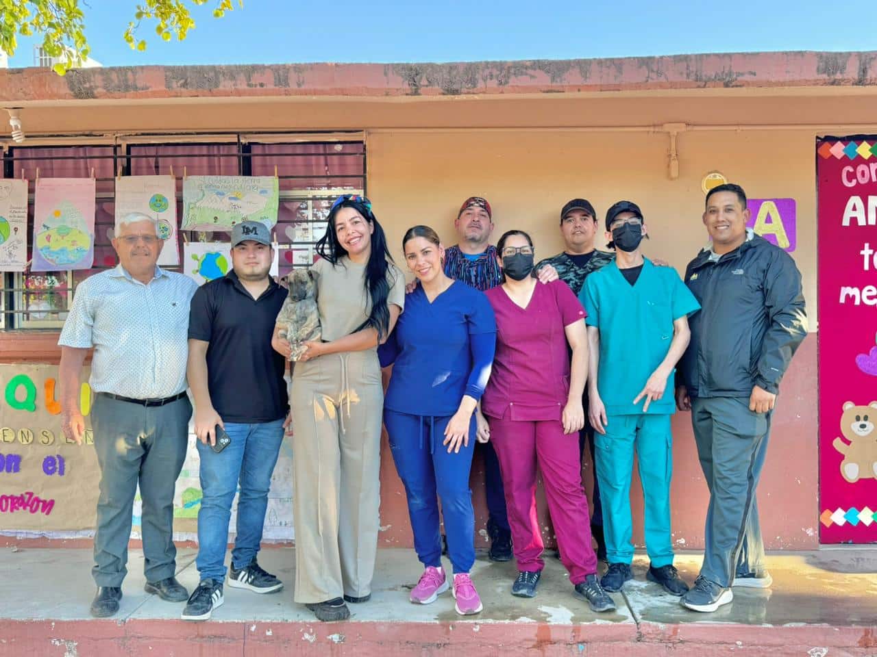 Organizadores de la campaña Huellitas en tu escuela