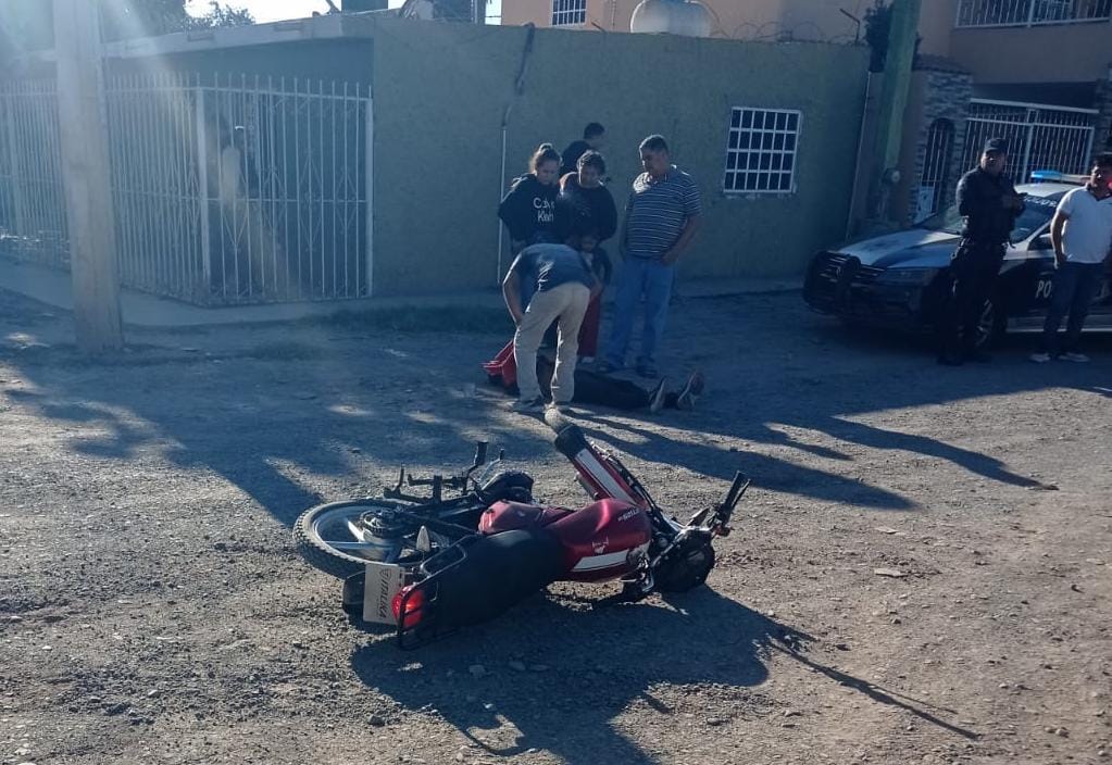 Motocicleta Italika, modelo 2023 donde iba la persona accidentada.
