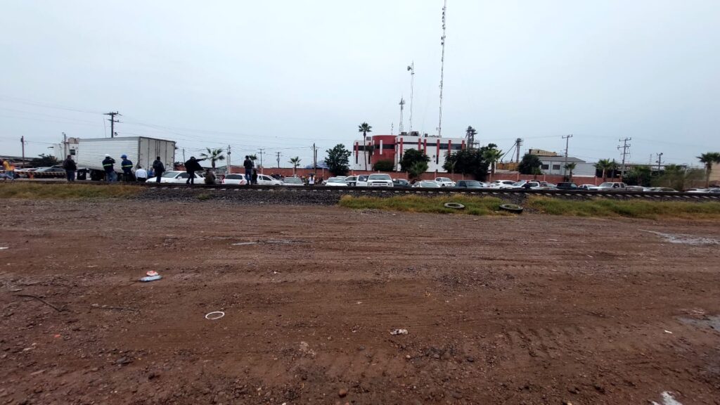 Lugar de un accidente cerca de las vías del tren en Culiacán