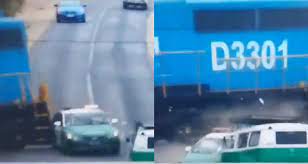 Tren de carga protagoniza terrible choque en Chile