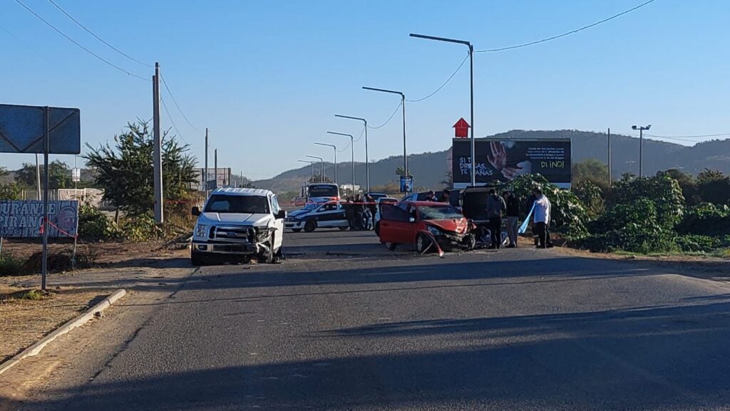 Accidente entre Lobo y Fiesta Mazatlán