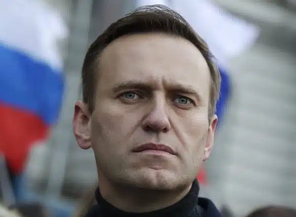 Alexei Navalny participa en una marcha en Moscú en 2020