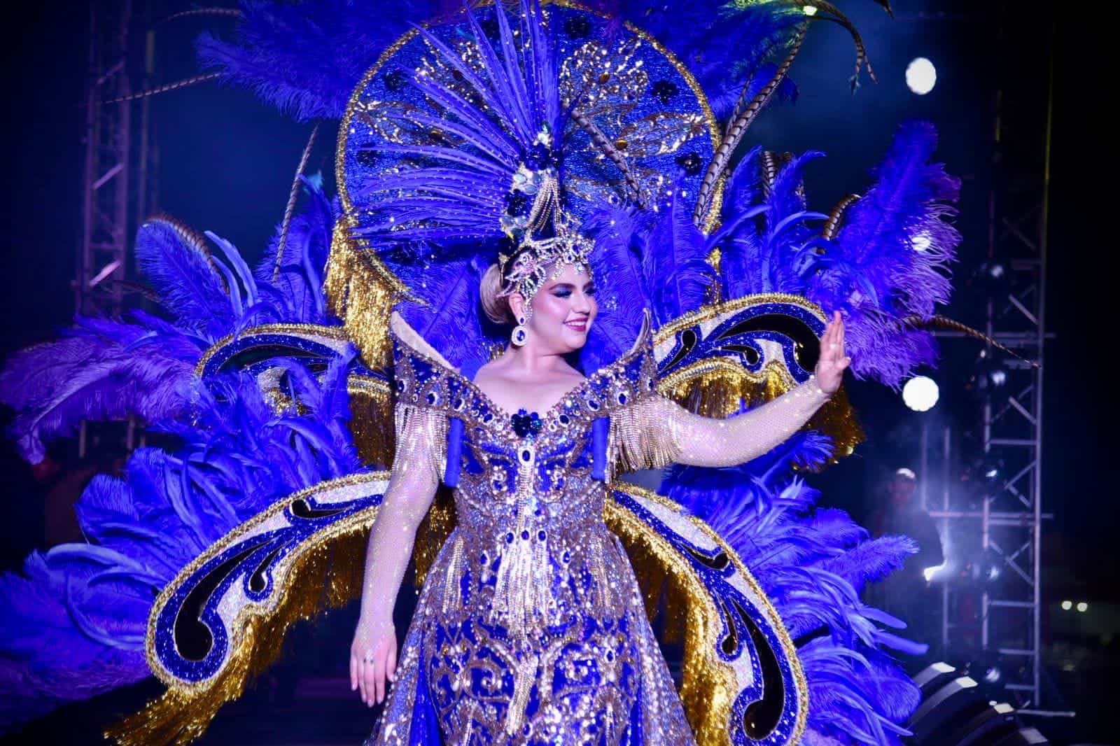 Alondra Camacho reina del Carnaval de Guamúchil 2024