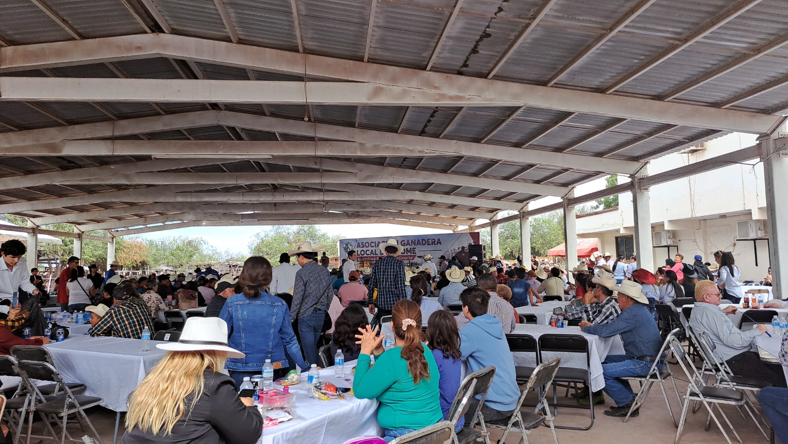 Asamblea de Ganaderos de la Asociación Ganadera Local en Ahome