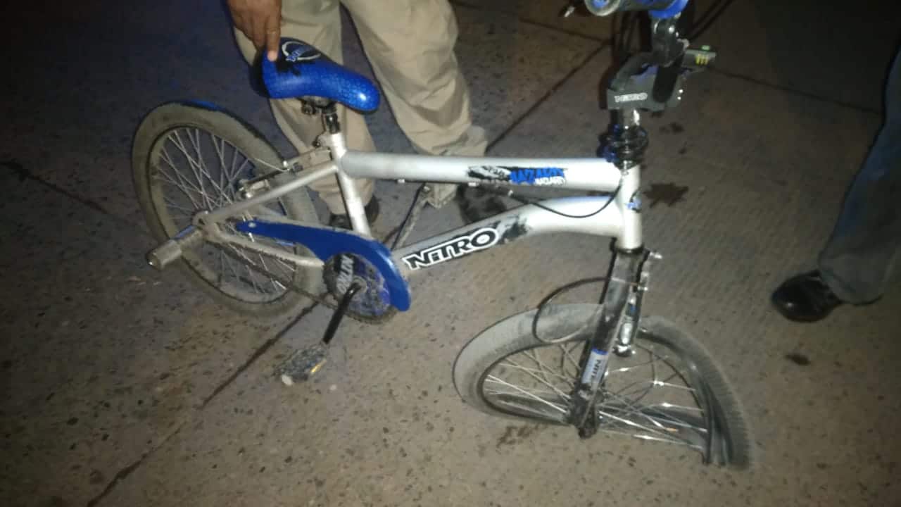 El menor fue atropellado cuando se paseaba en su bicicleta por las calles del fraccionamiento Urbi Villas del Real.