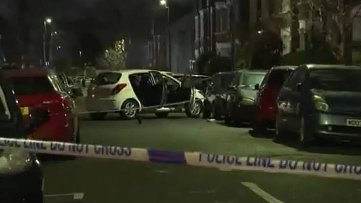 Aumenta a 12 las víctimas rociadas son ácido en Londres