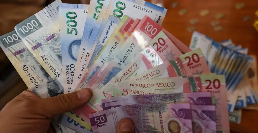 Billetes de México de distintas cantidades