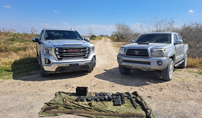 Camionetas y armas