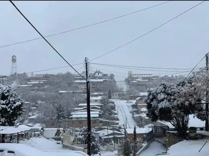 Caída de nieve en la ciudad de Canane