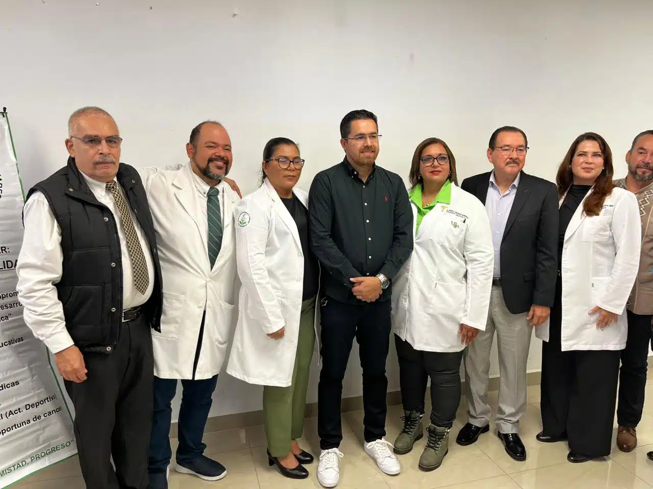 Integrantes del Colegio de Médicos de Los Mochis