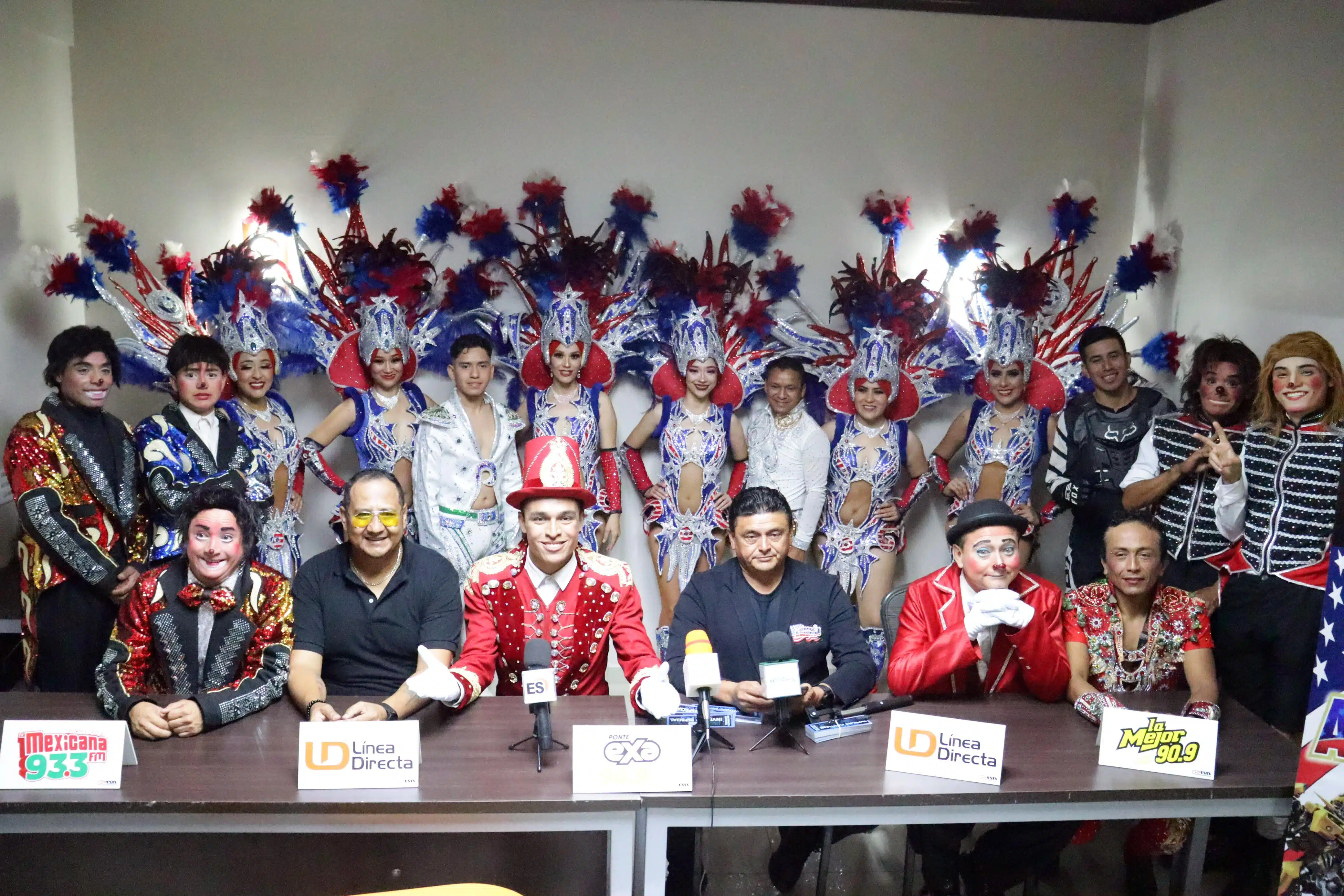 Conferencia de prensa para dar a conocer el Circo Americano en Los Mochis