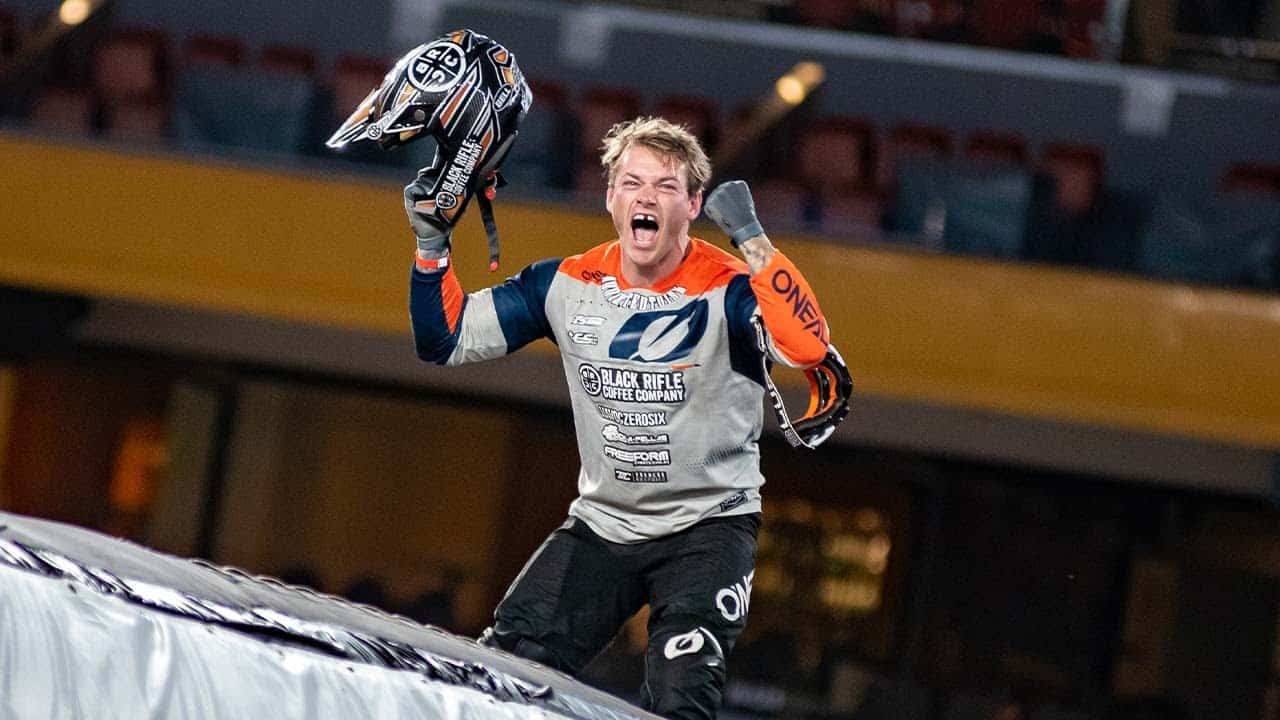 Fallece en pleno truco el motociclista extremo, Jayden Archer