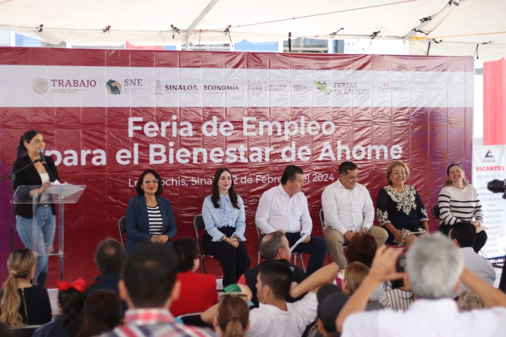Feria del Empleo para el Bienestar en Los Mochis