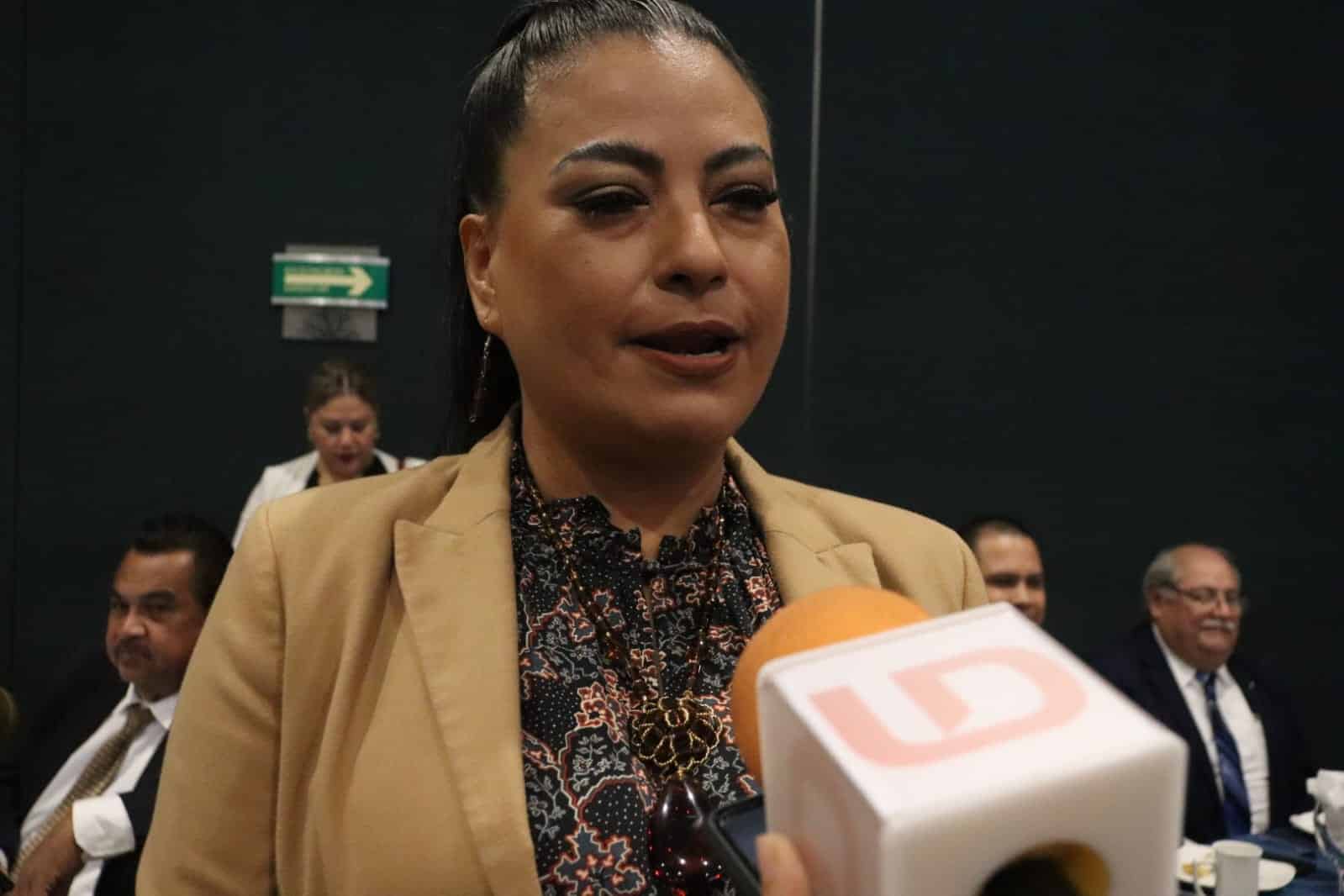 Francisca de los Ángeles Cázarez Oliveros Francisca de los Ángeles Cázarez Oliveros en entrevista con Línea Directa