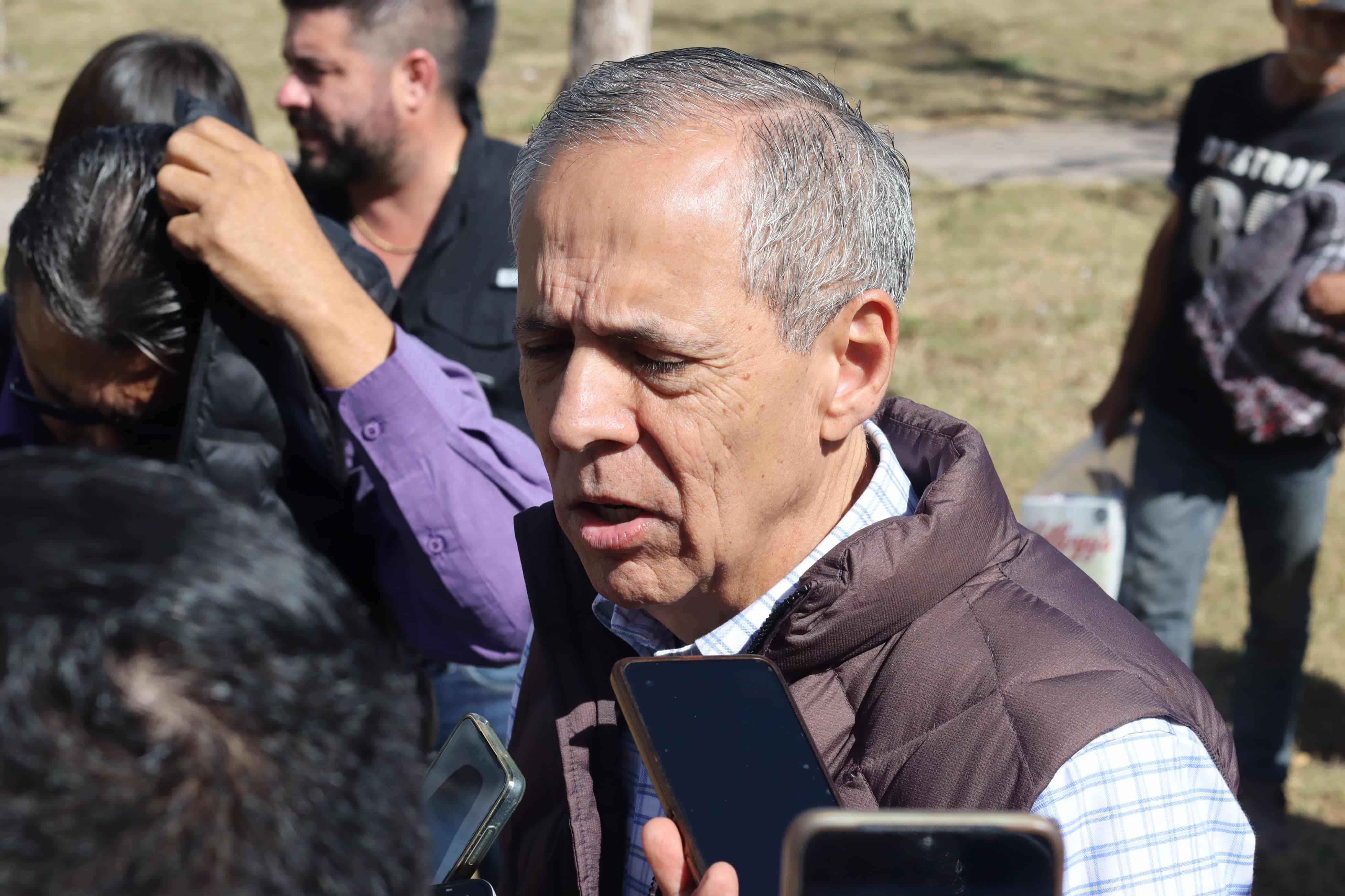 Gerardo Vargas Landeros durante en entrevista con los medios de comunicación.