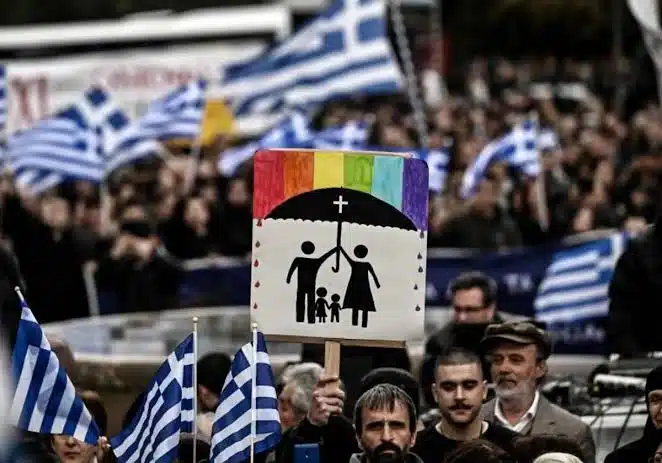 Grecia aprueba el matrimonio homosexual y adopción homoparental