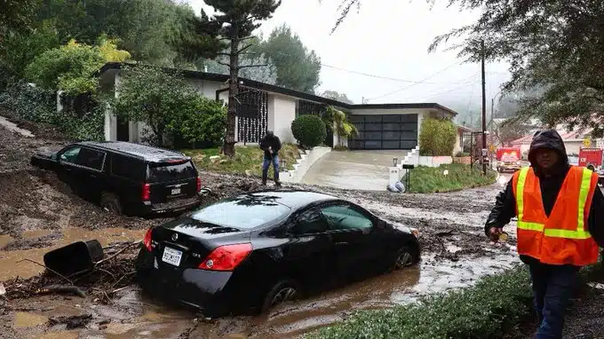 Declaran estado de emergencia en California por tormenta