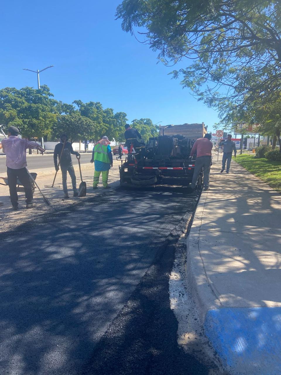 Japac trabaja en la sustitución de tubería de aguas residuales en el colector Humaya en Culiacán