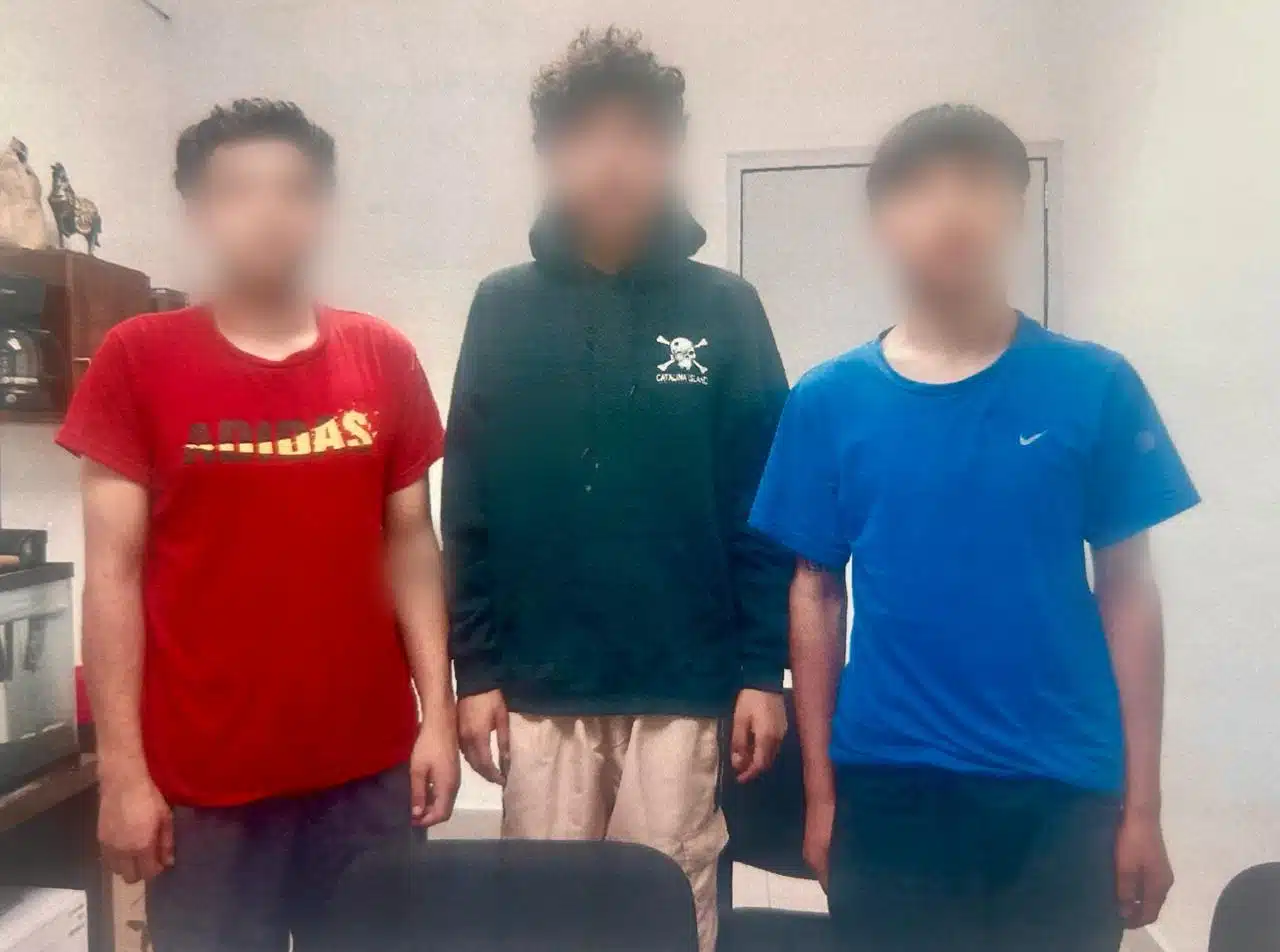Juan, Emmanuel, y un joven de 15 años de edad fueron reclutados en Hermosillo, Sonora, con engaños