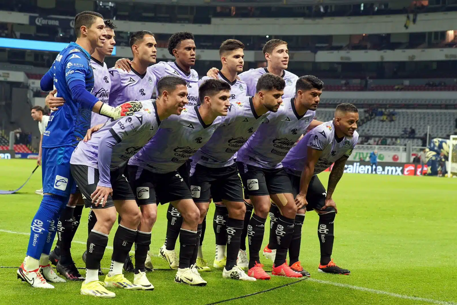 Mazatlán FC empató a dos goles con las Águilas del América.